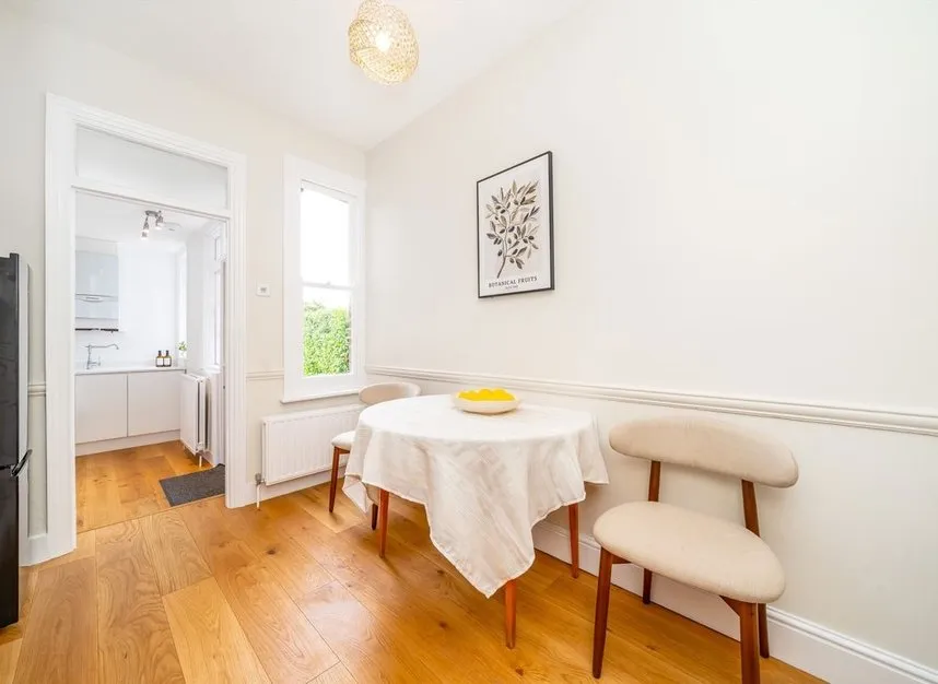 Mervyn Road, Northfields, W13, photo 10