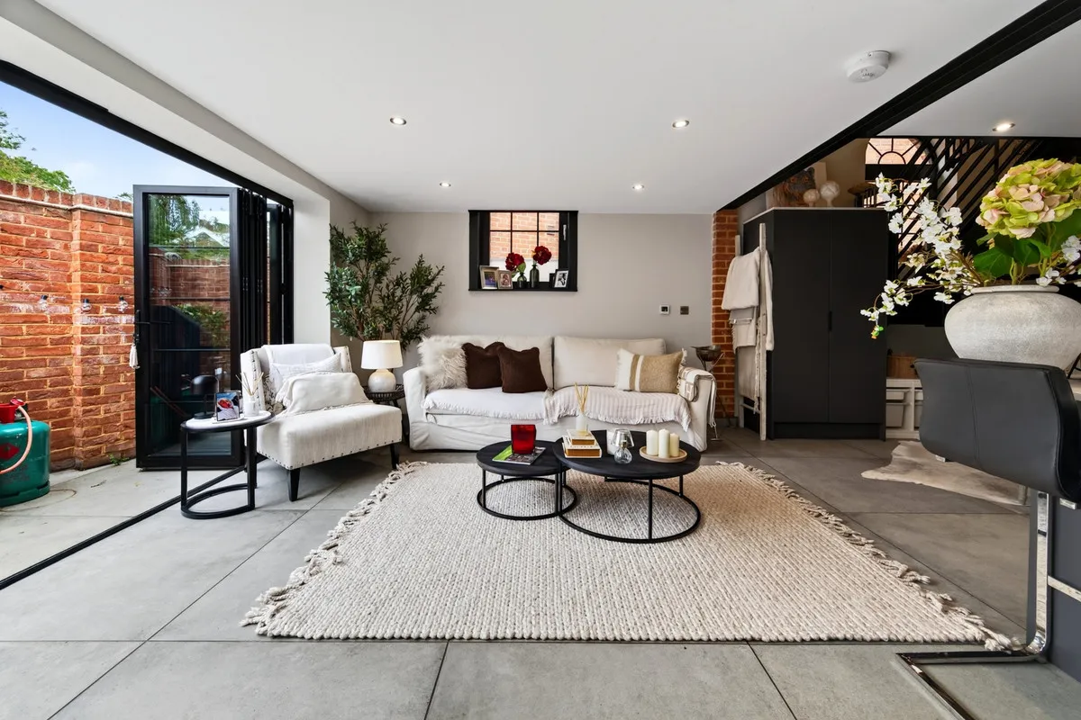 Winkfield Row, Bracknell, RG42, photo 5