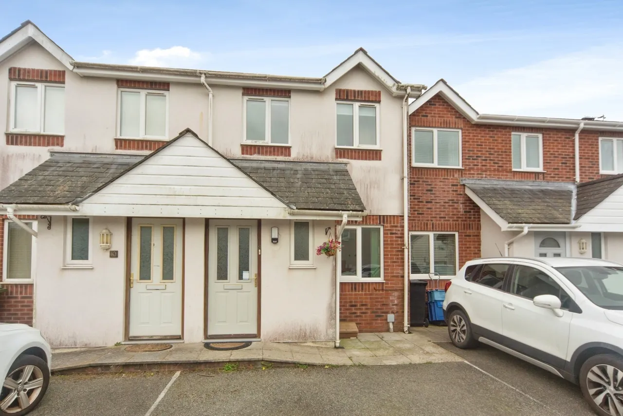 2 bed house for sale, Hen Lon Dyfnia, Llanfairpwllgwyngyll, LL61