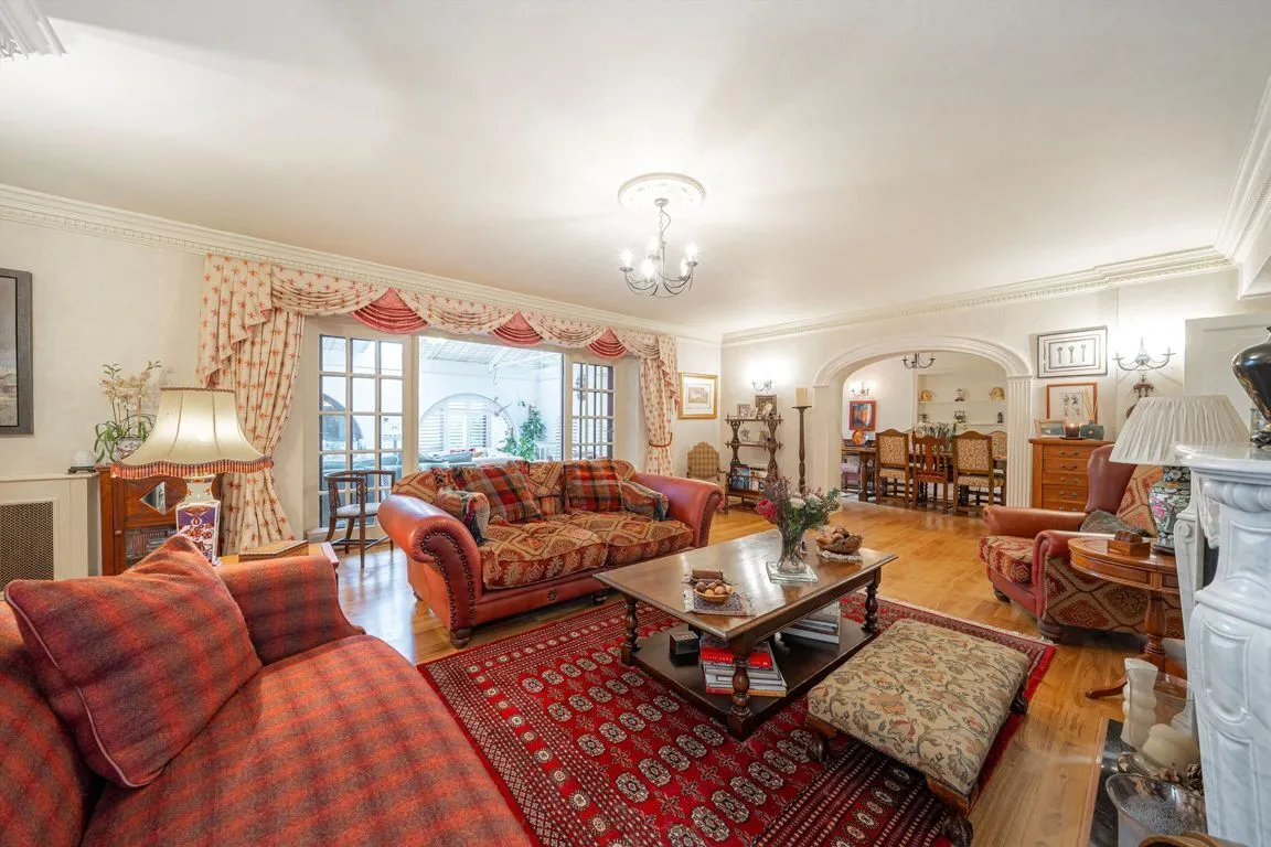 Silverdale Avenue, Walton-On-Thames, KT12, photo 5