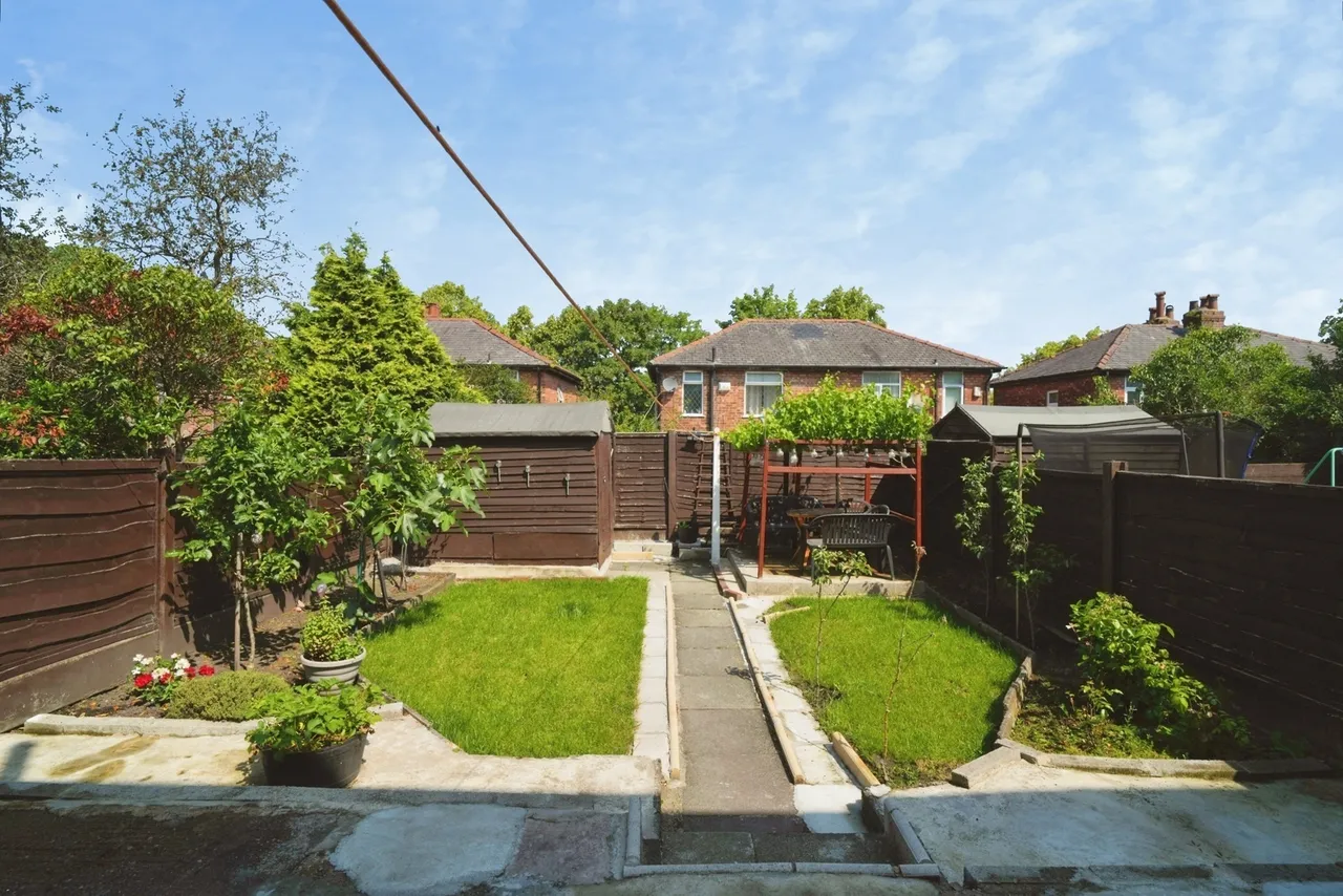 Roseneath Road, Bolton, BL3, photo 3