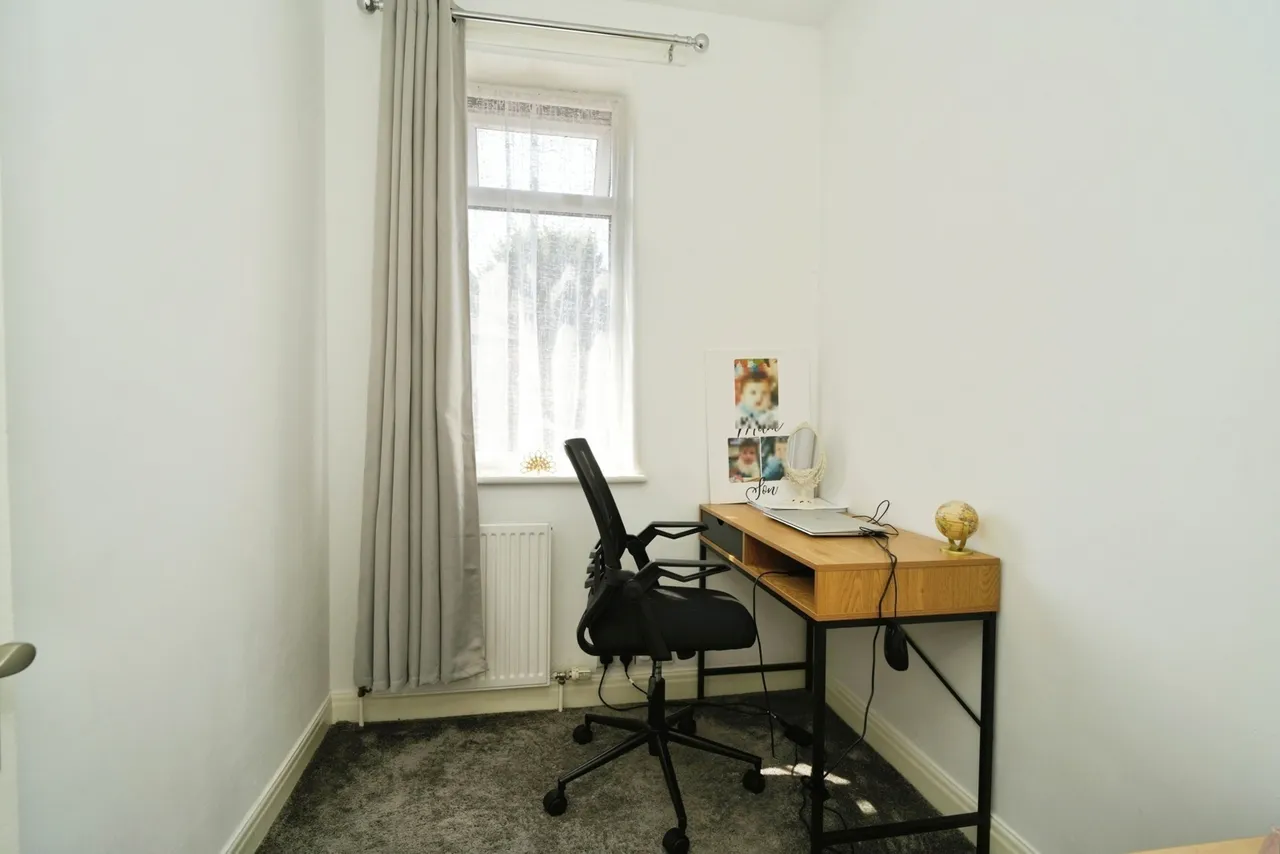 Roseneath Road, Bolton, BL3, photo 9