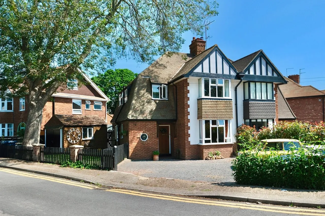 3 bed house for sale, Hartford Road, Huntingdon, PE29