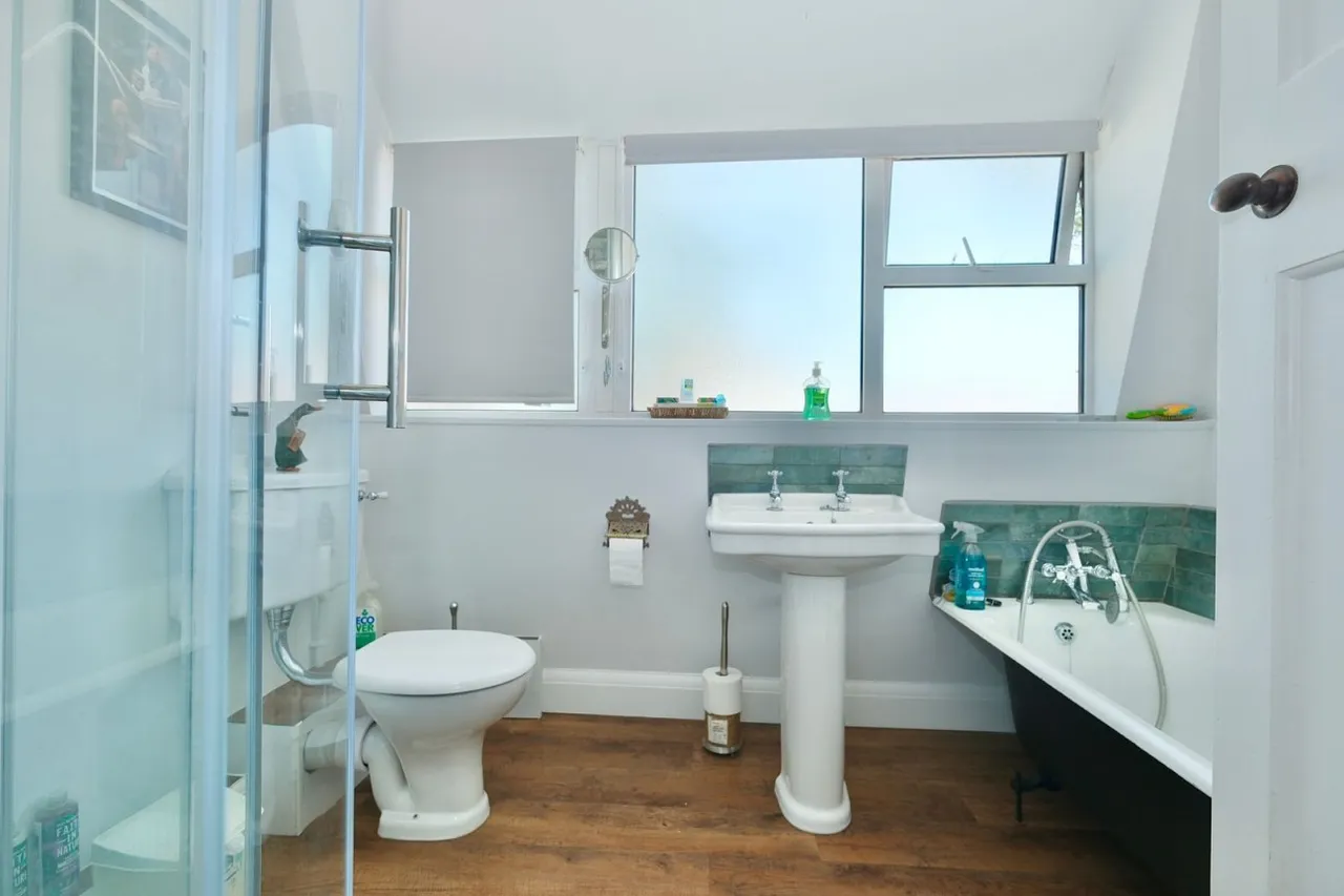 Hartford Road, Huntingdon, PE29, photo 13