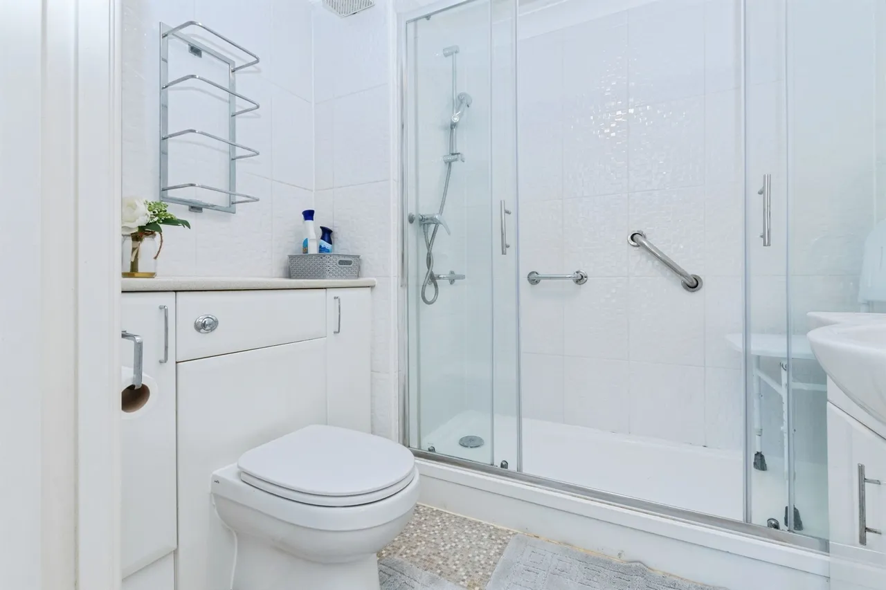 Ringwood Road, Ferndown, BH22, photo 7