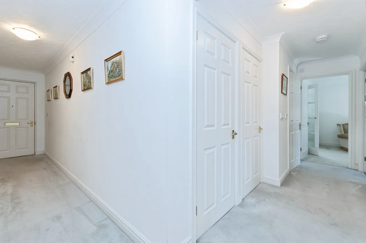 Ringwood Road, Ferndown, BH22, photo 8