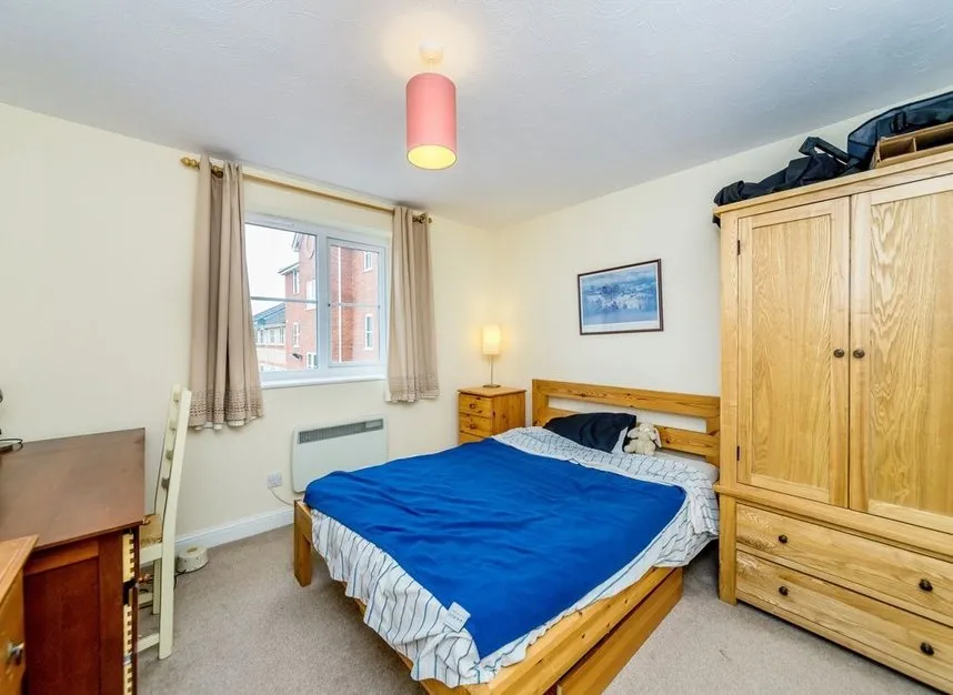 Winery Lane, Kingston Upon Thames, KT1, photo 4