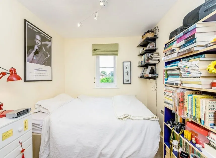 Winery Lane, Kingston Upon Thames, KT1, photo 5