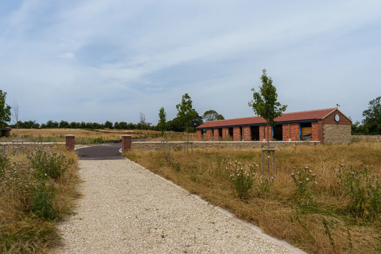Main Street, Keevil, photo 2