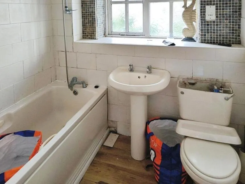 Woodside Road, Ketley, Shropshire, TF1, photo 5