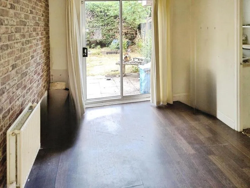 Woodside Road, Ketley, Shropshire, TF1, photo 3
