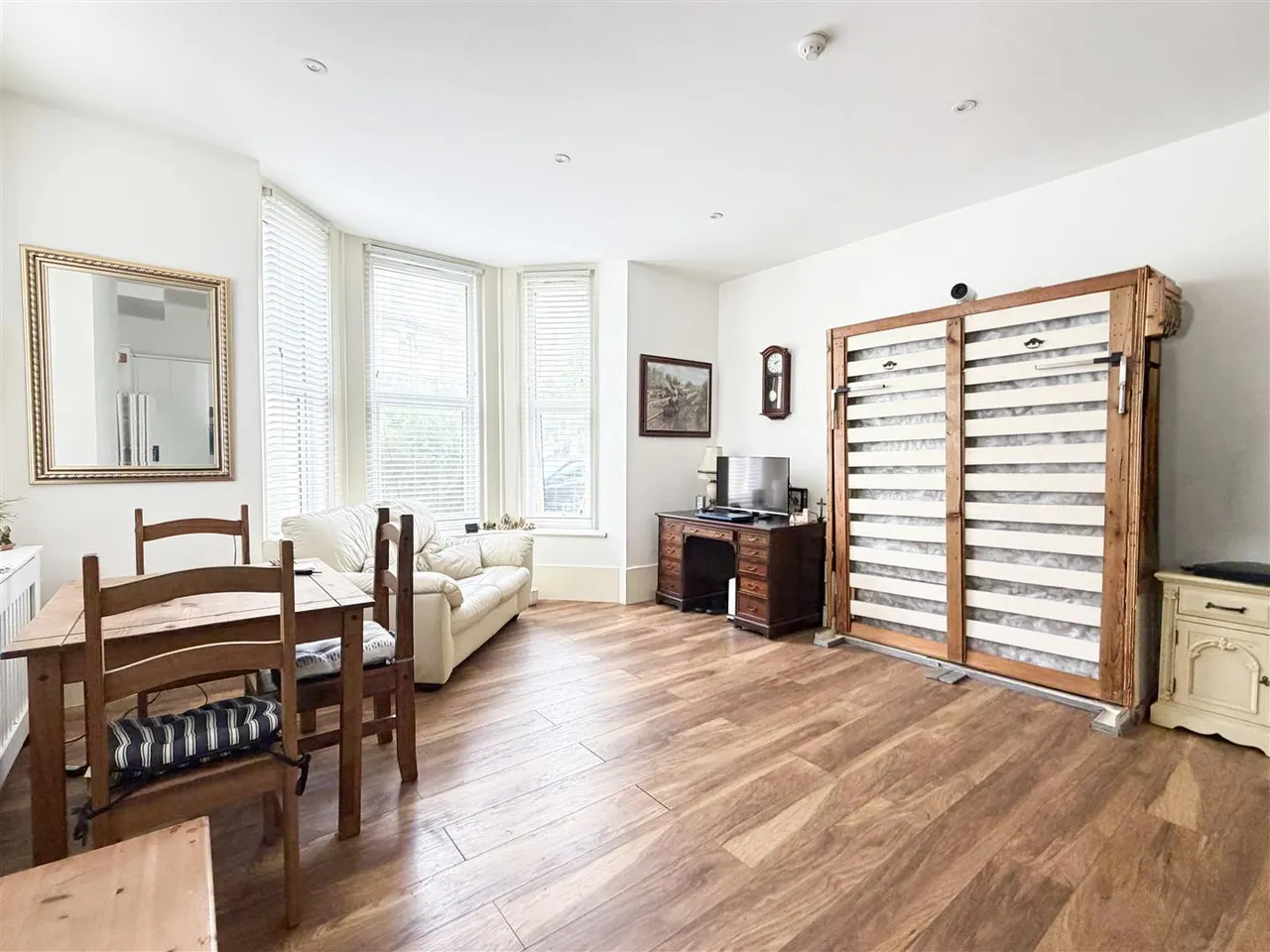 4 Enys Road, Eastbourne, East Sussex, BN21 2DG, photo 2