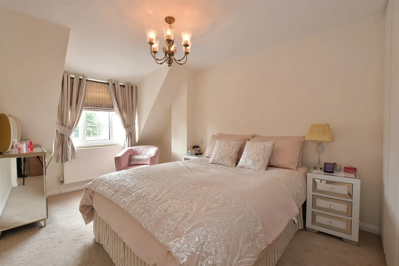 Avey Lane, Waltham Abbey, EN9, photo 8