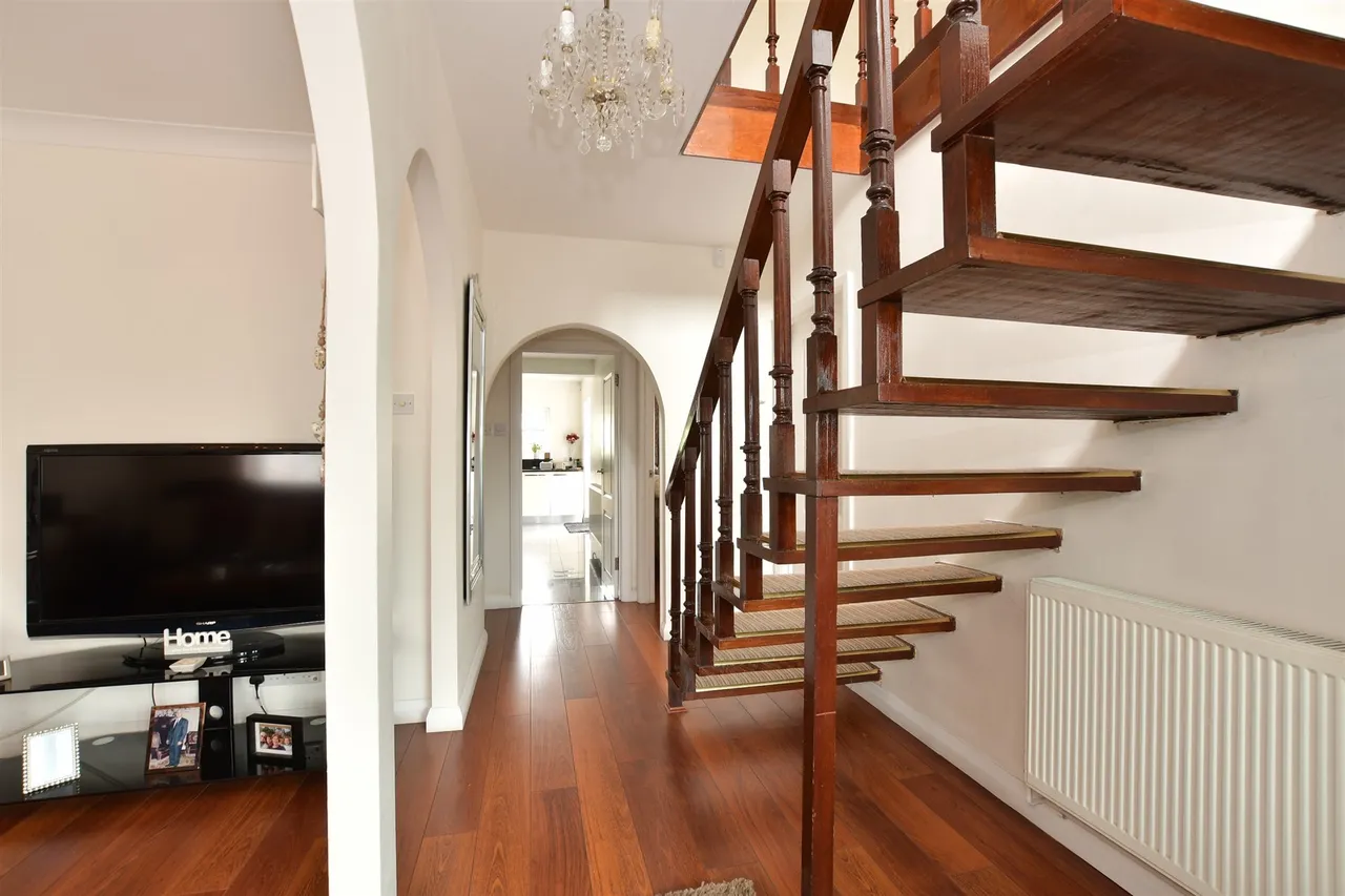 Avey Lane, Waltham Abbey, EN9, photo 4