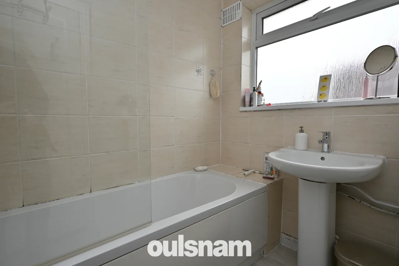 Frankley Beeches Road, Northfield, Birmingham, B31 5LN, photo 18