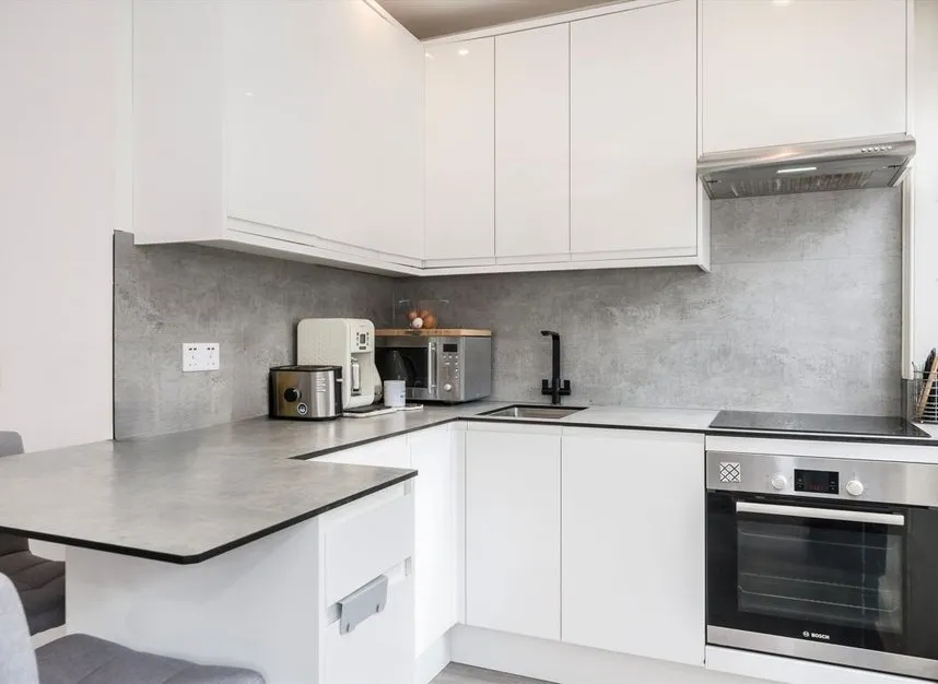 Comeragh Road, West Kensington, W14, photo 3