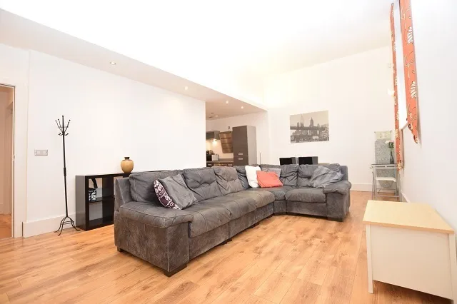 Bow House, 19 Holly Street, Sheffield, S1 2GT, photo 2