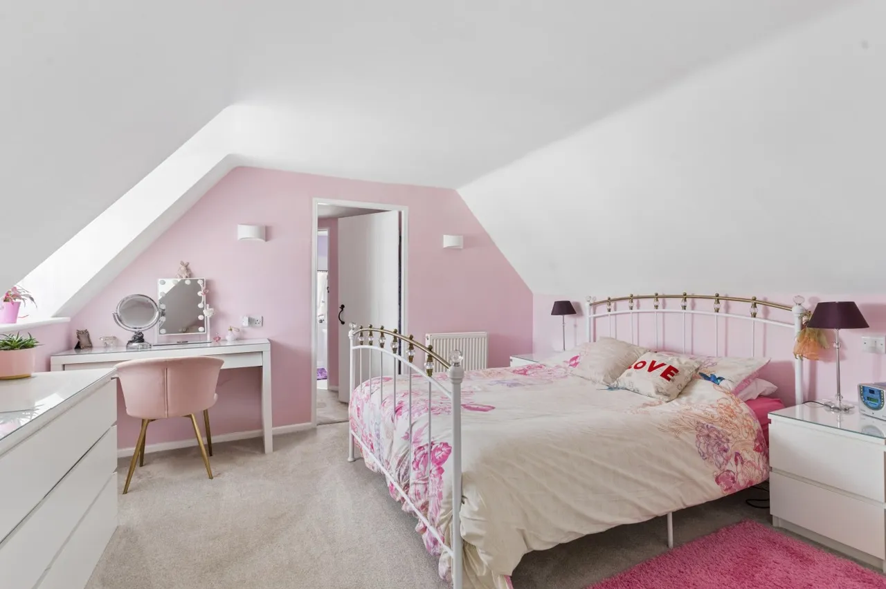 Little Paxton, St Neots, PE19, photo 9
