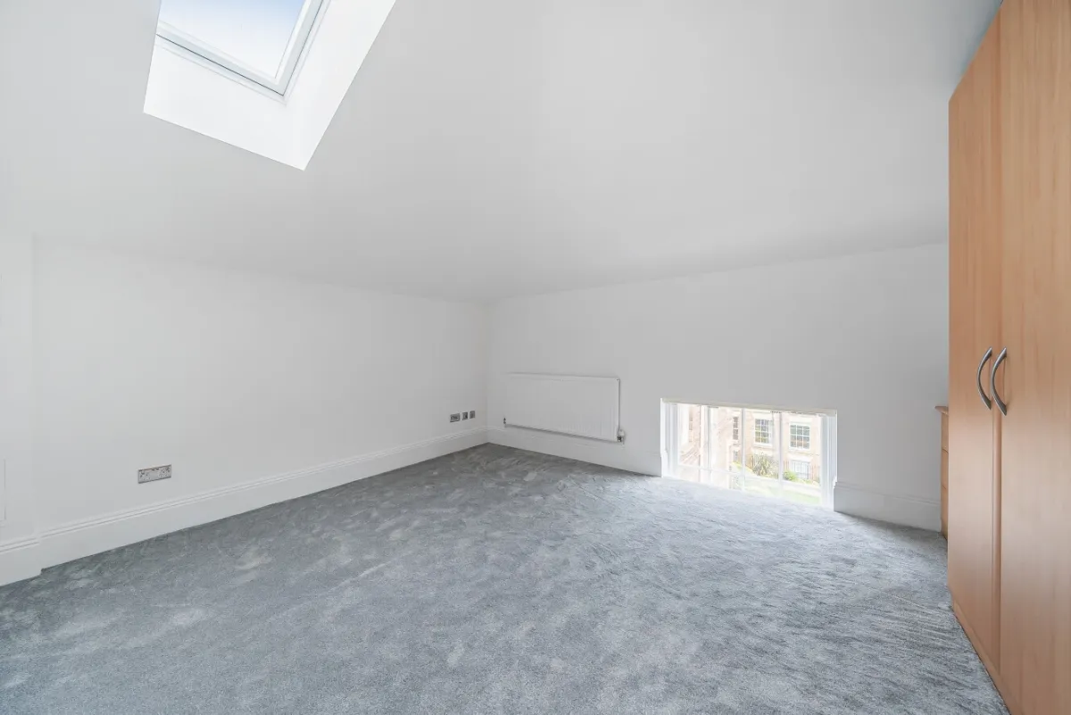 Royal Drive, London, N11, photo 5