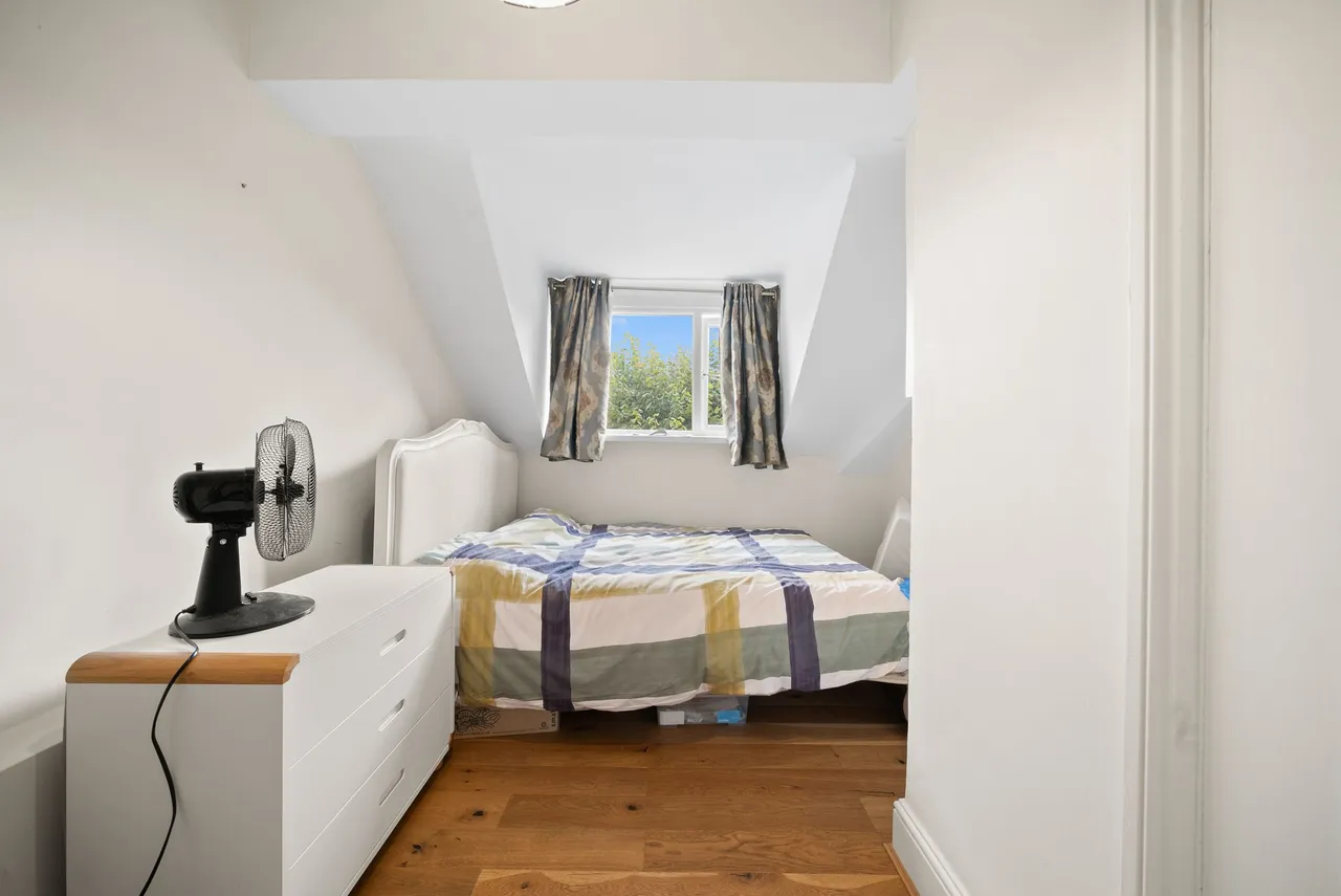 Stanley Gardens, London, NW2, photo 10