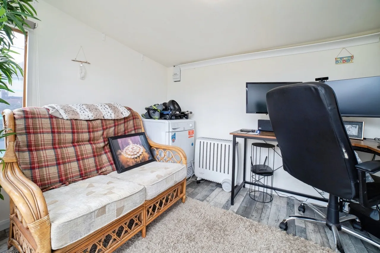 Hermitage Avenue, Mansfield, Nottinghamshire, NG18, photo 27