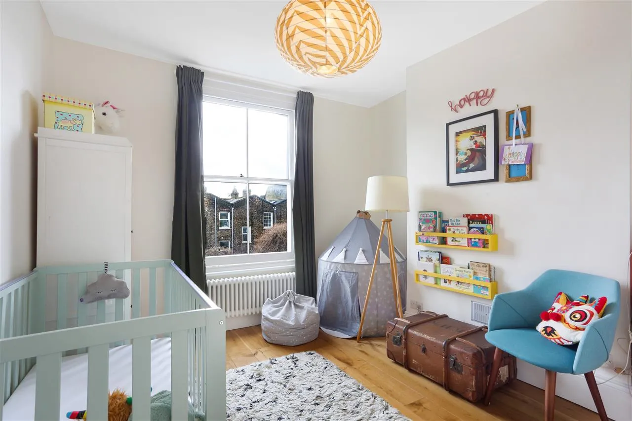 Windsor Road, London, photo 8