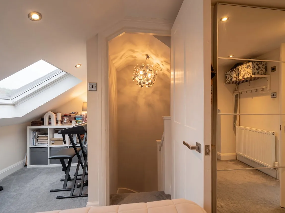 Belton Road, London, NW2, photo 21