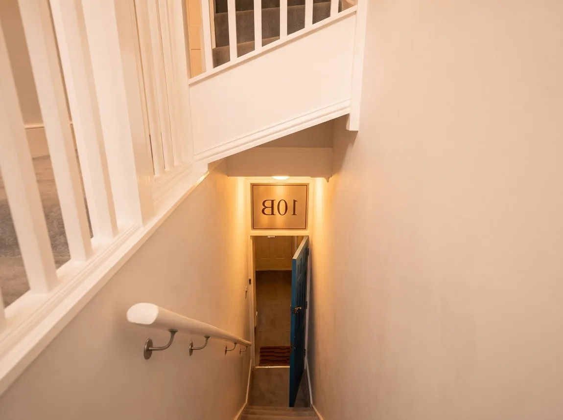 Belton Road, London, NW2, photo 5