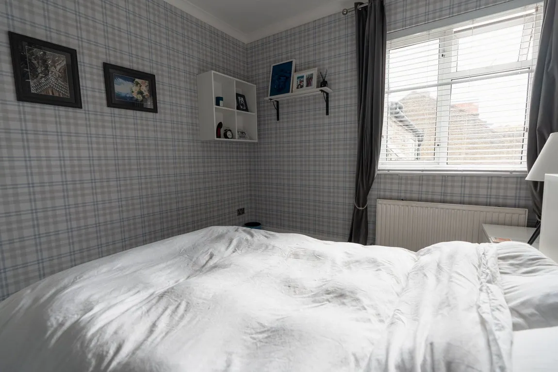 Belton Road, London, NW2, photo 14