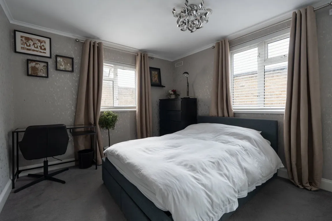 Belton Road, London, NW2, photo 16