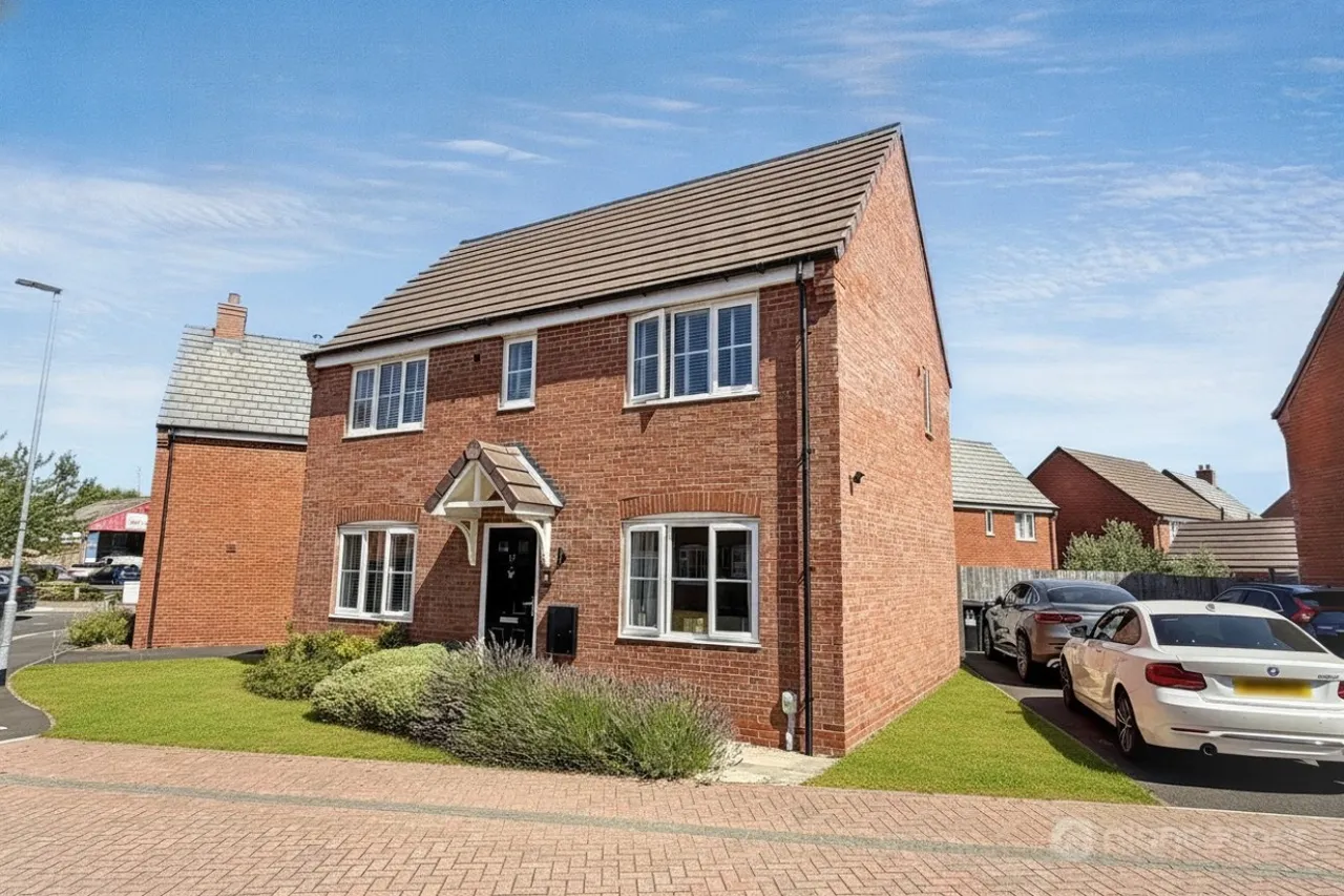 3 bed house for sale, Copper Drive, Burbage, LE10