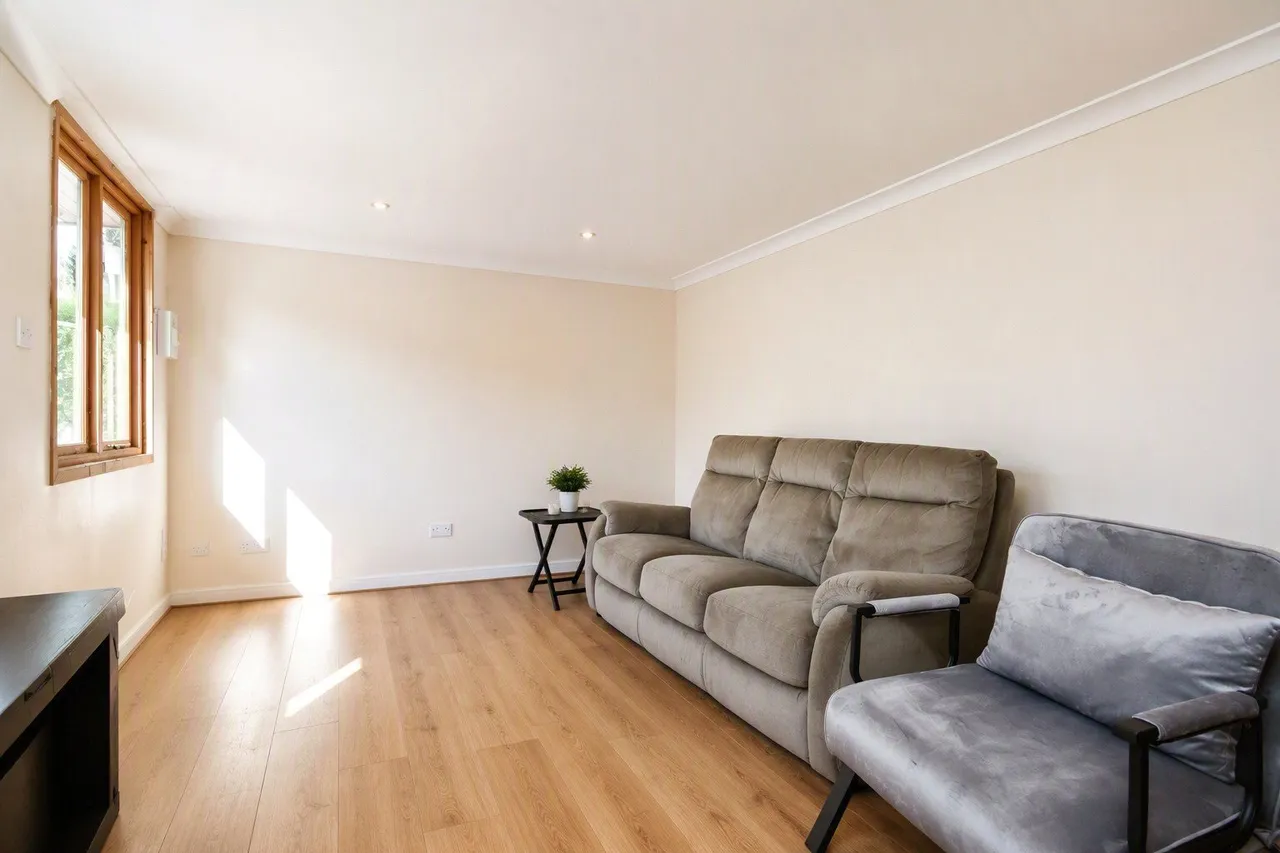 Great Gregorie, Basildon, SS16, photo 31