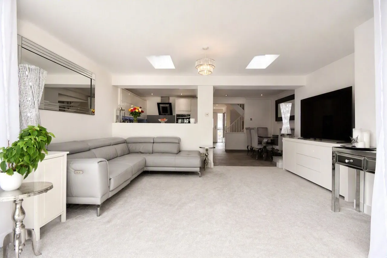 Great Gregorie, Basildon, SS16, photo 4