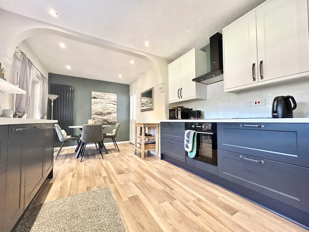 Castle Hill Road, Totternhoe LU6 1RG, photo 6