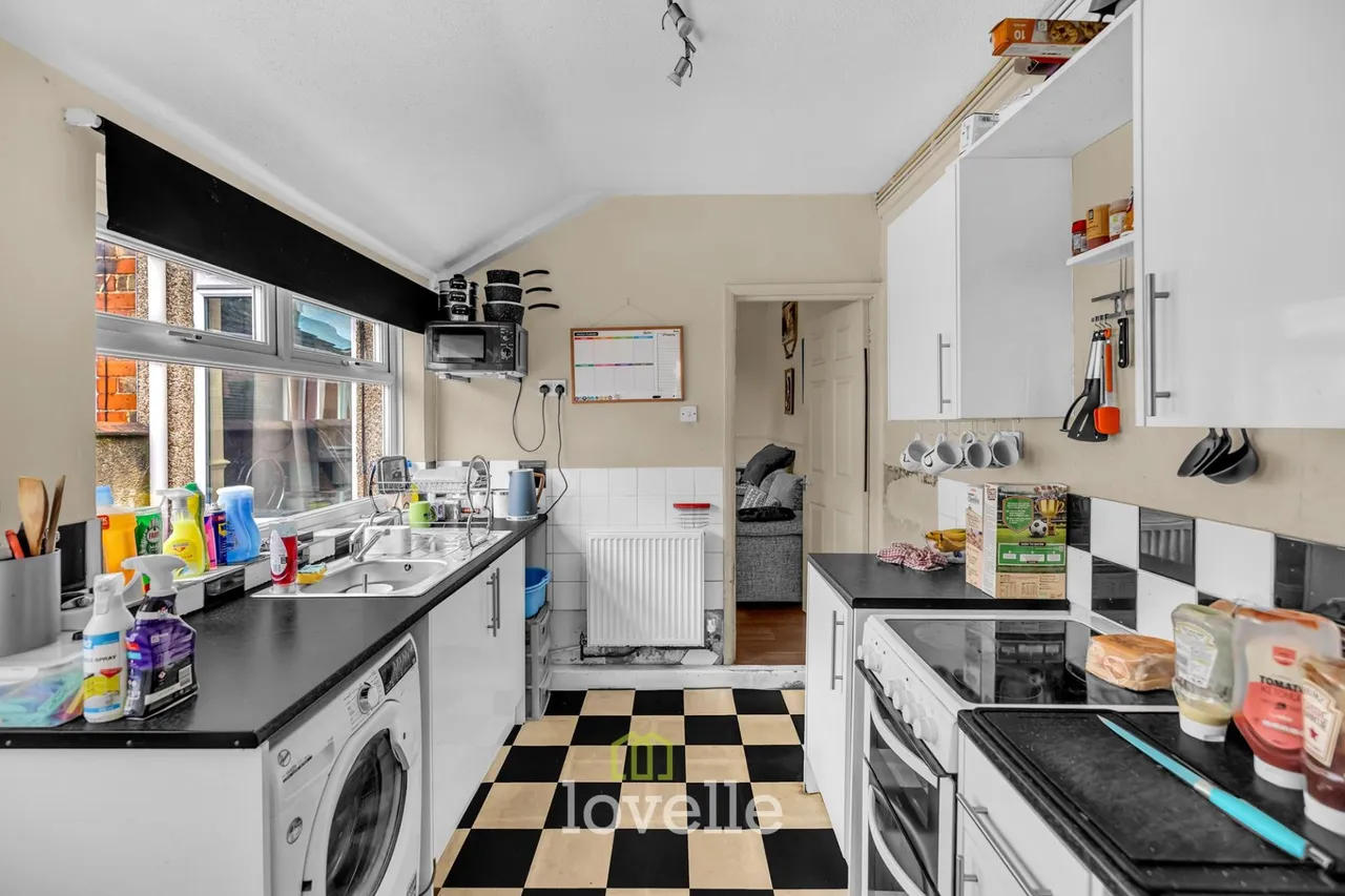 Ladysmith Road, Grimsby, DN32, photo 5