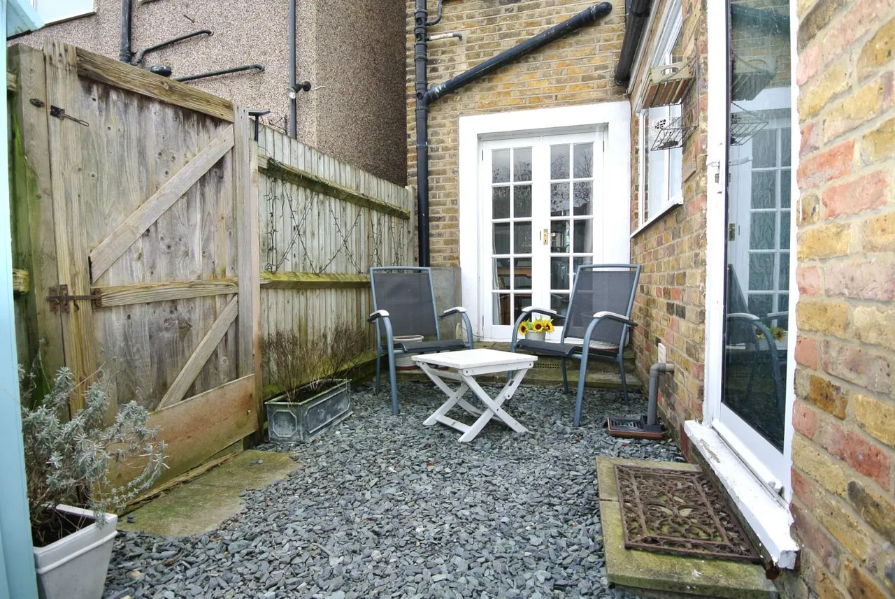 Chaucer Road, Ashford, Surrey, TW15 2QT, photo 19