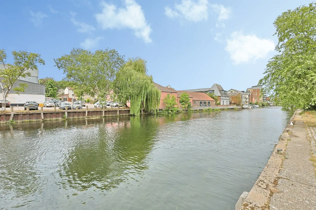 Wherry Road, Norwich, NR1, photo 12