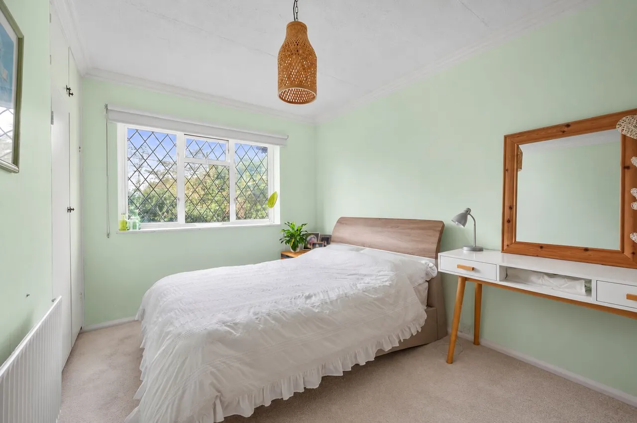 Barton Green, New Malden, KT3, photo 14