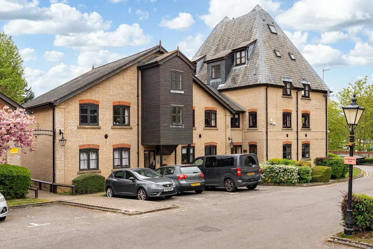 River Meads, Stanstead Abbotts, SG12, photo 16
