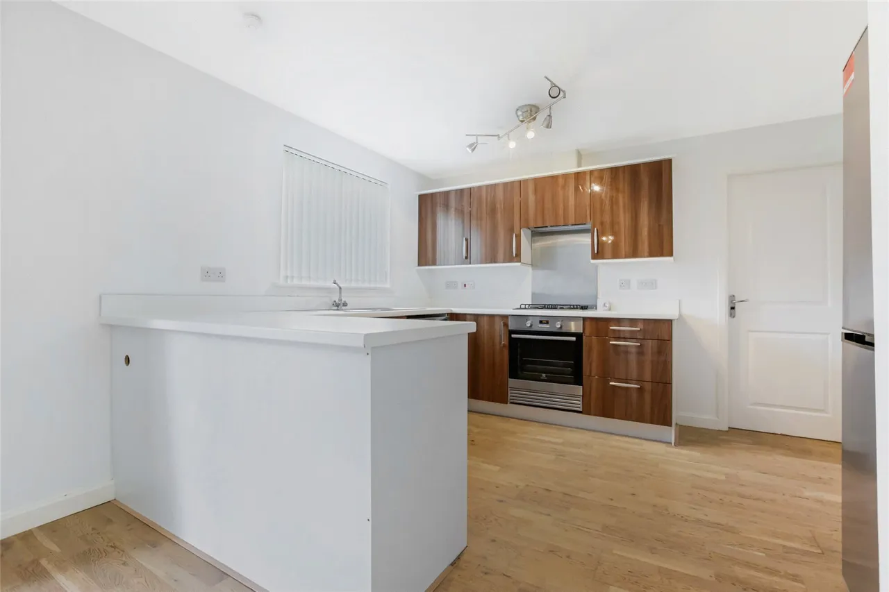 Tannin Crescent, Ballerup Village, East Kilbride, South Lanarkshire, G75, photo 7