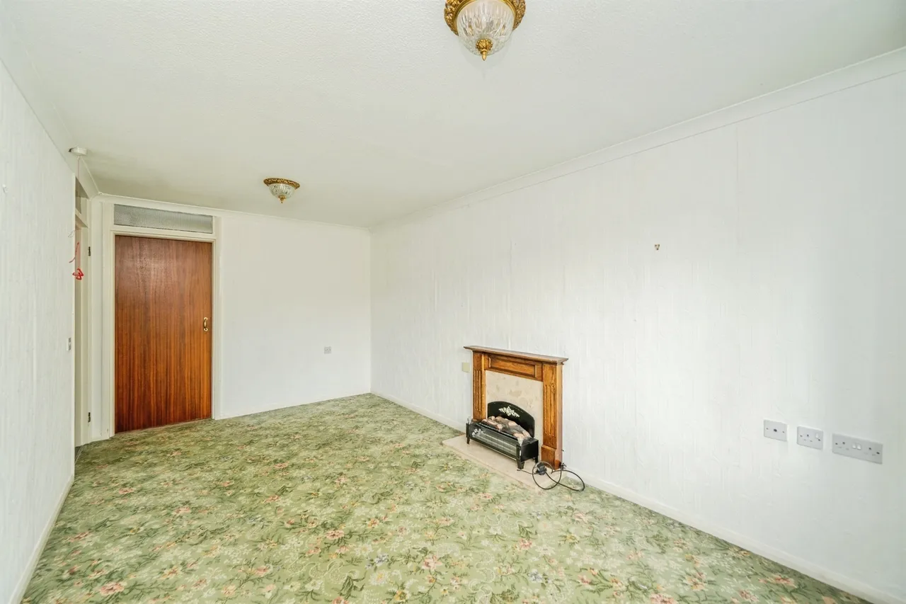 Henmore Place, Ashbourne, photo 5