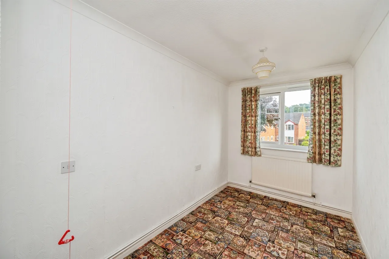 Henmore Place, Ashbourne, photo 11