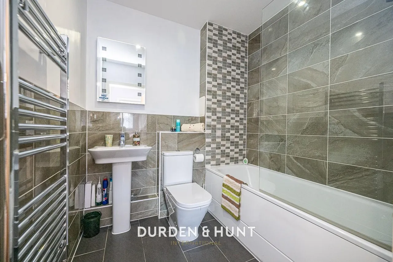 Bournebrook Grove, Romford, RM7, photo 13
