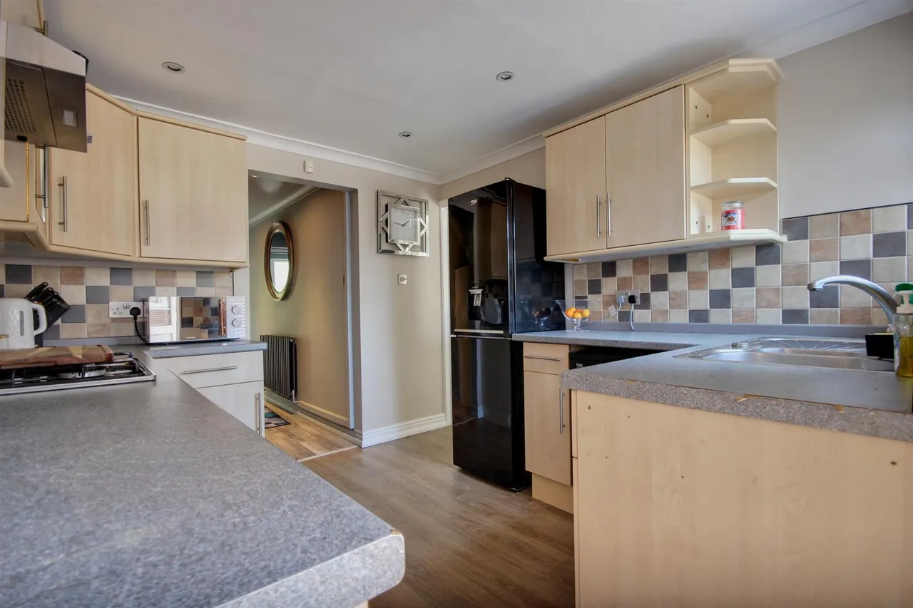 The Parkway, Cottingham, photo 11