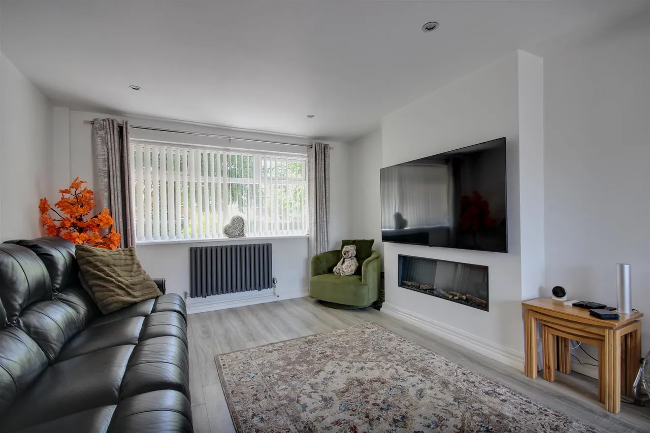 The Parkway, Cottingham, photo 3