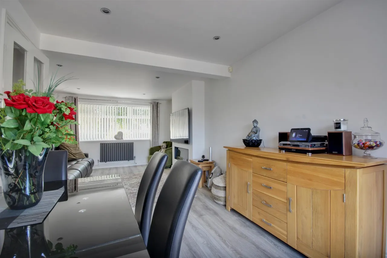 The Parkway, Cottingham, photo 4