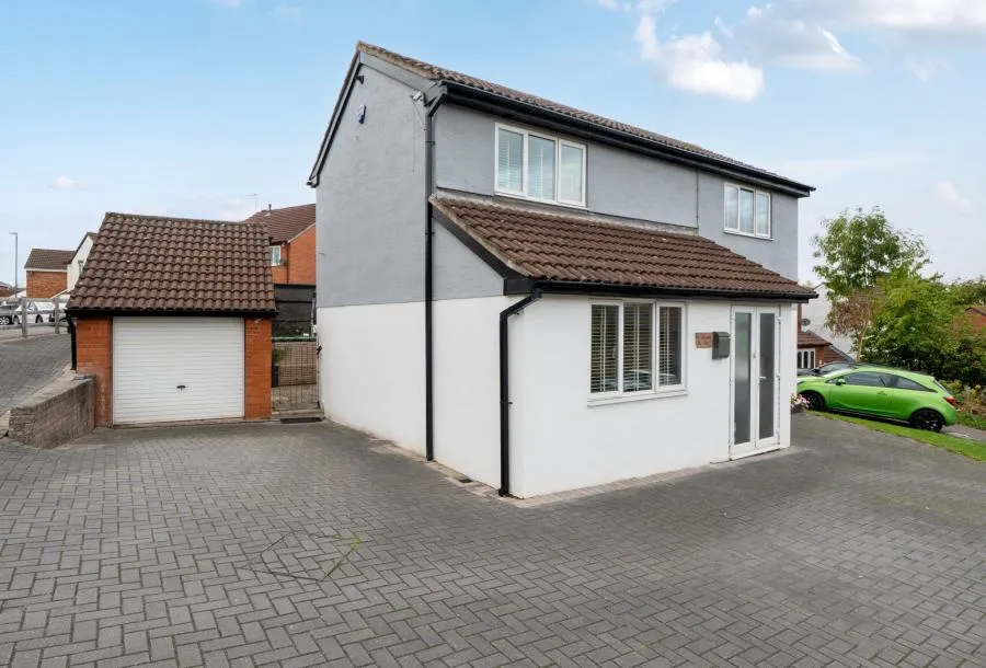 Hawkins Close, Bristol, BS30, photo 20