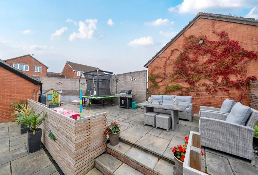 Hawkins Close, Bristol, BS30, photo 16