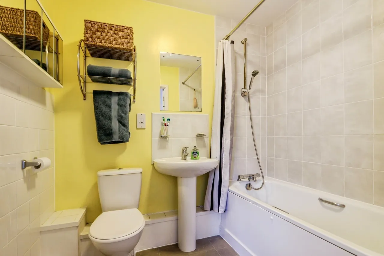 Newfoundland Drive, Poole, BH15, photo 15