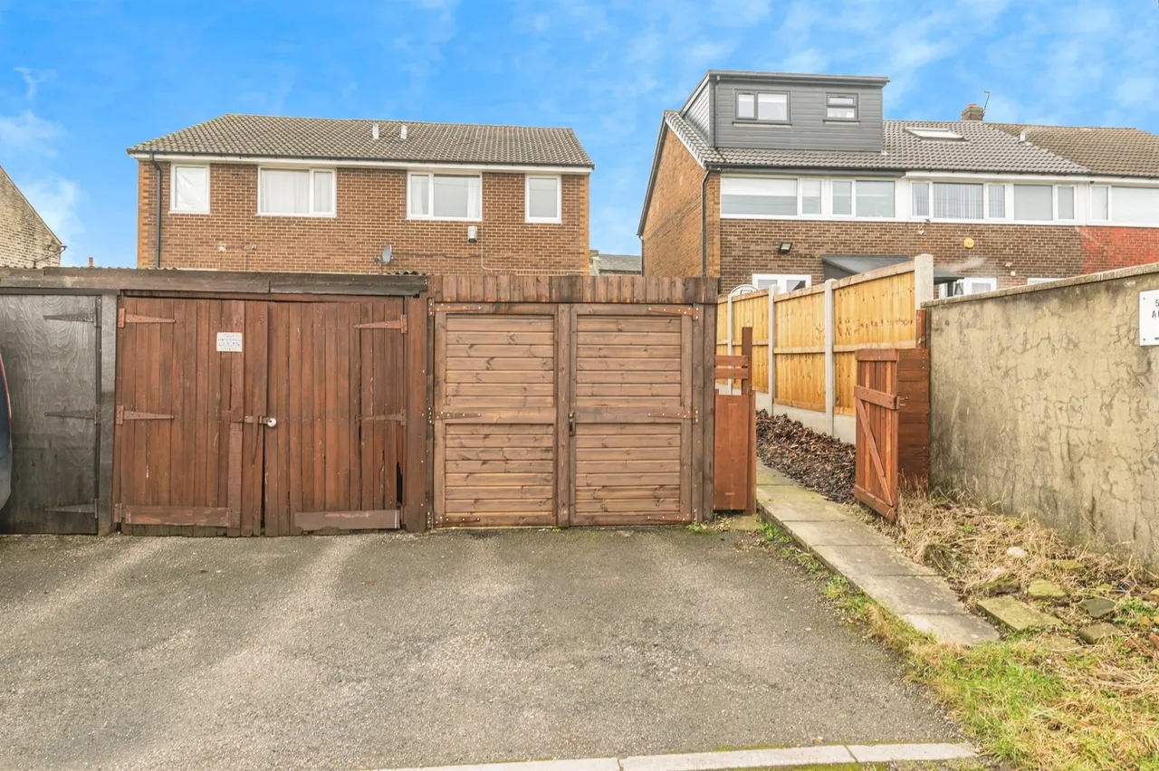 Albany Street, Wibsey, Bradford, photo 12
